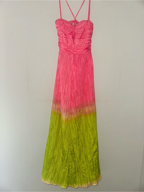 ANTONIO MELANI Dresses & Skirts - Beautiful Antonio Melani Ombré Pink/Green Textured Maxi Dress